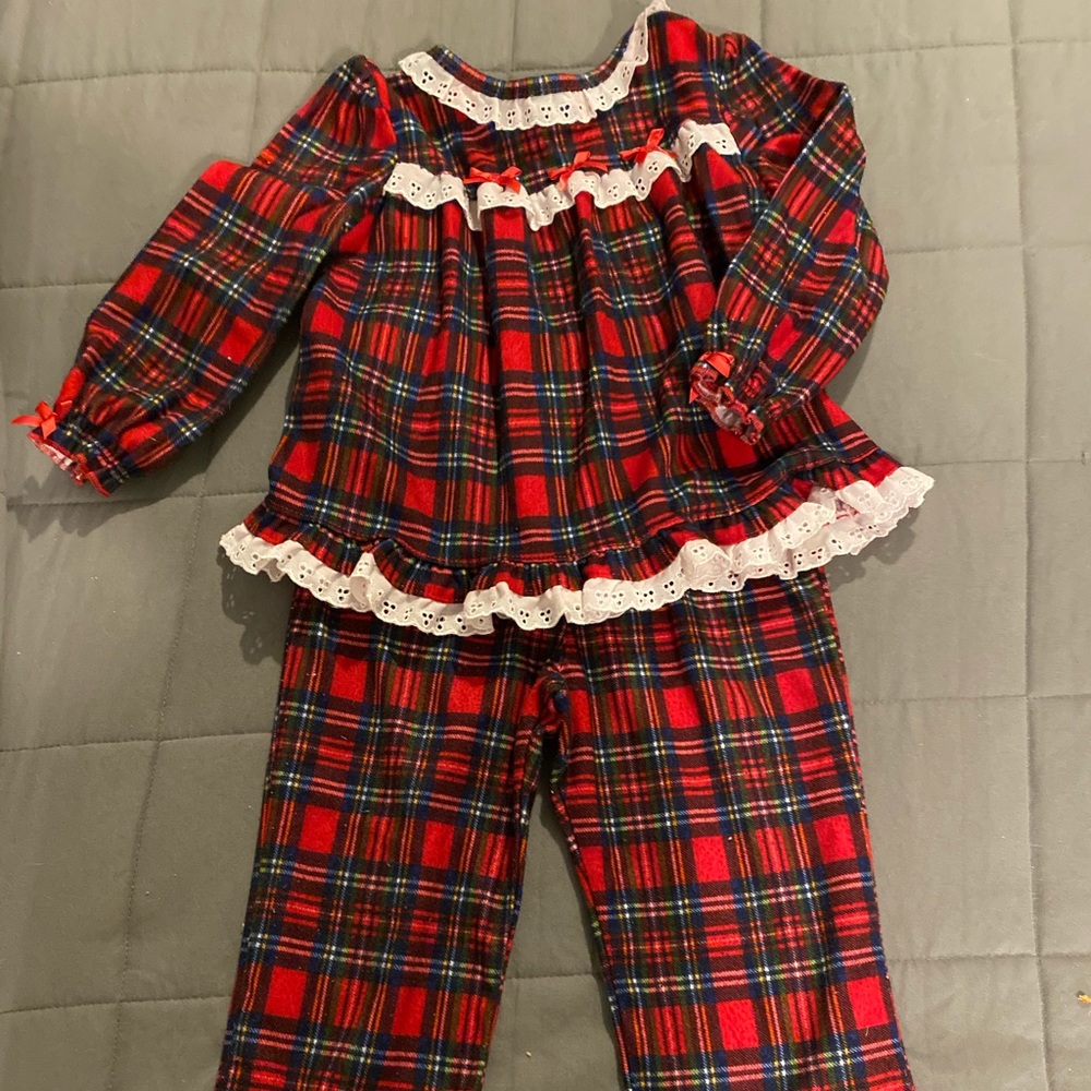 Old Tommy pajama set